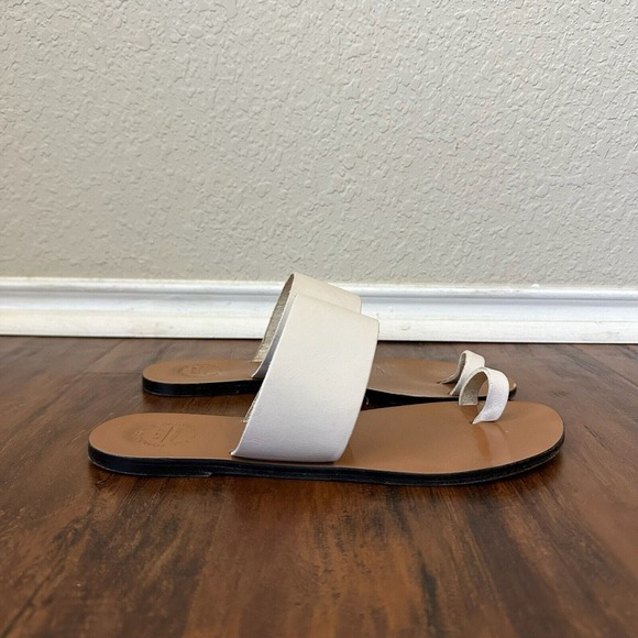 ATP Atelier Astrid Toe-Ring Sandals in White Leather - Picture 4 of 11